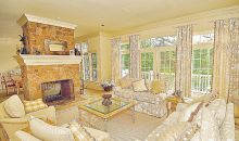 91 YORK ROAD Irvington, VA 22480