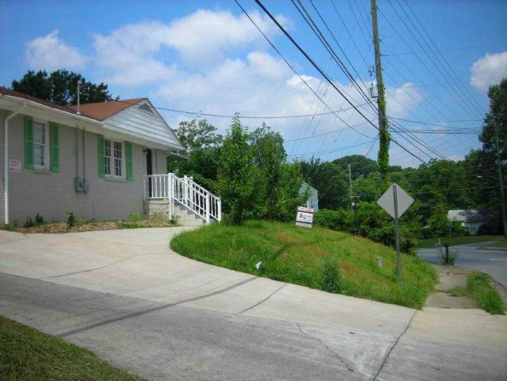 212 Powers Ferry Road Se, Marietta, GA 30067