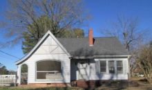 52 Maple St Badin, NC 28009