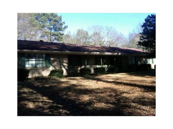 543 Cook Drive, Ellenwood, GA 30294