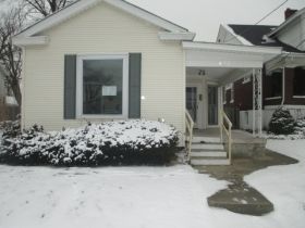 422 Mechanic St, Jeffersonville, IN 47130