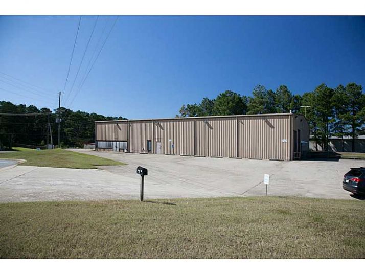 405 Toonigh Road, Woodstock, GA 30188