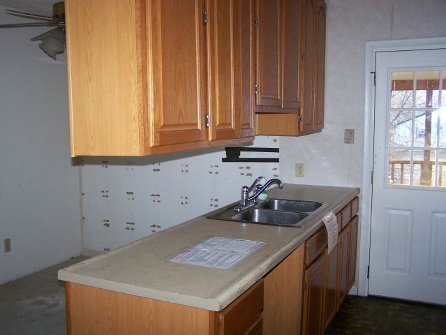 3331 S Elizabeth St, Wichita, KS 67217