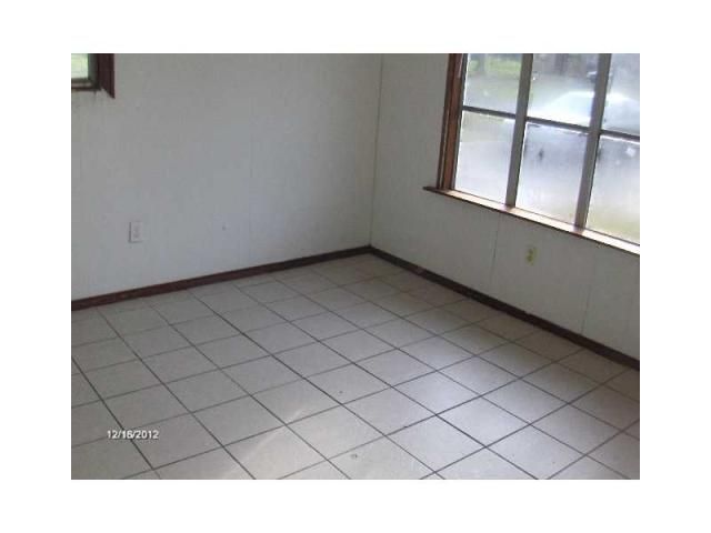 426 Smith St, Hahnville, LA 70057