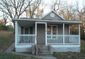 1812 5th Avenue, Leavenworth, KS 66048