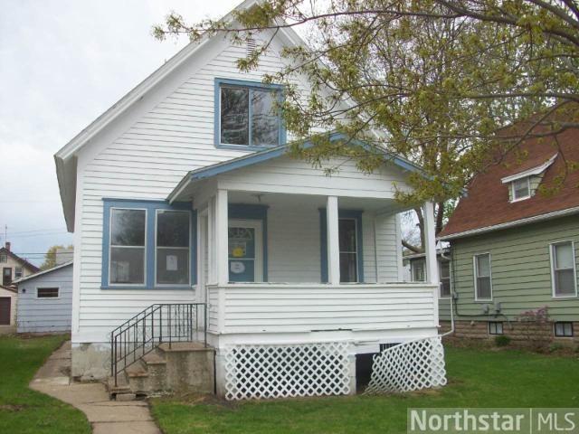 902 Armstrong Ave, Saint Paul, MN 55102