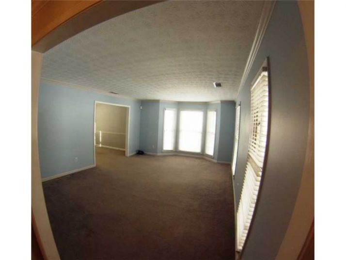 2925 Summit View Court, Snellville, GA 30078