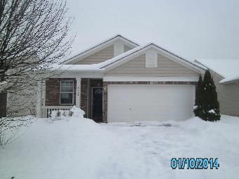 5586 Sweet River Dr, Indianapolis, IN 46221