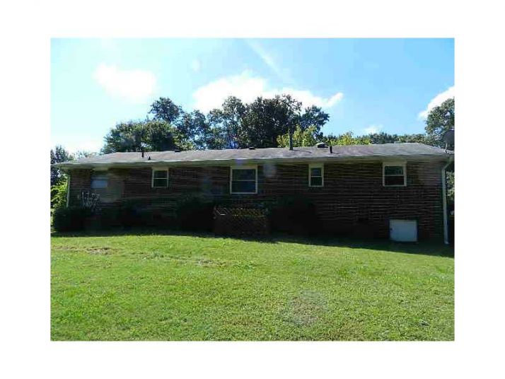 213 Meadow Drive, Alpharetta, GA 30009