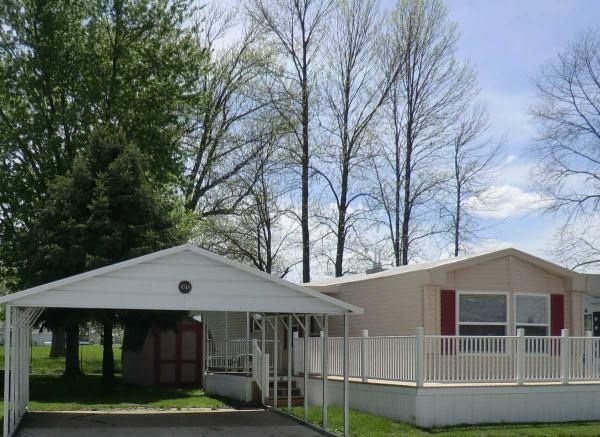 8748 W. Carefree Dr, Pendleton, IN 46064