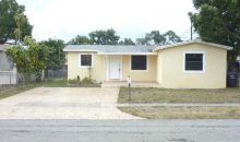 6421 Perry St Hollywood, FL 33024