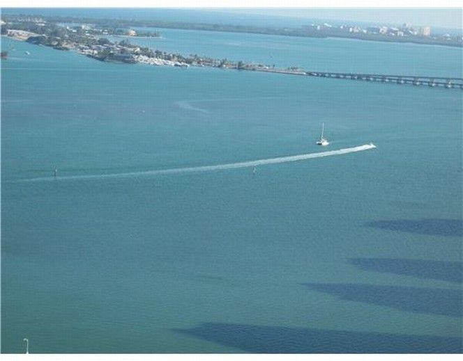 485 BRICKELL AV # 4011, Miami, FL 33131