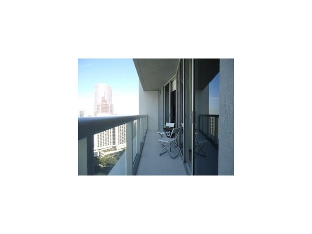 485 BRICKELL AVE. # 2606, Miami, FL 33131