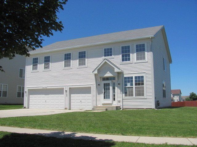 4135 Osbron St, Plano, IL 60545