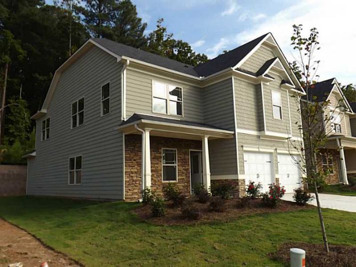 526 Crestmont Lane, Canton, GA 30114