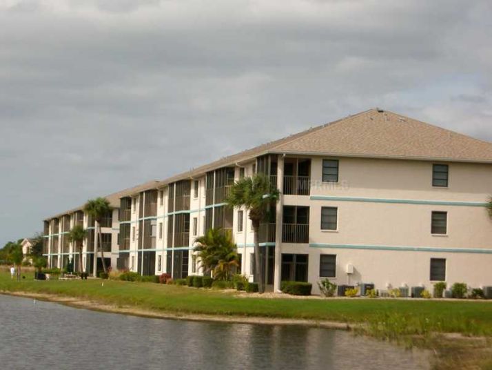 175 Kings Hwy #11-C6, Punta Gorda, FL 33983