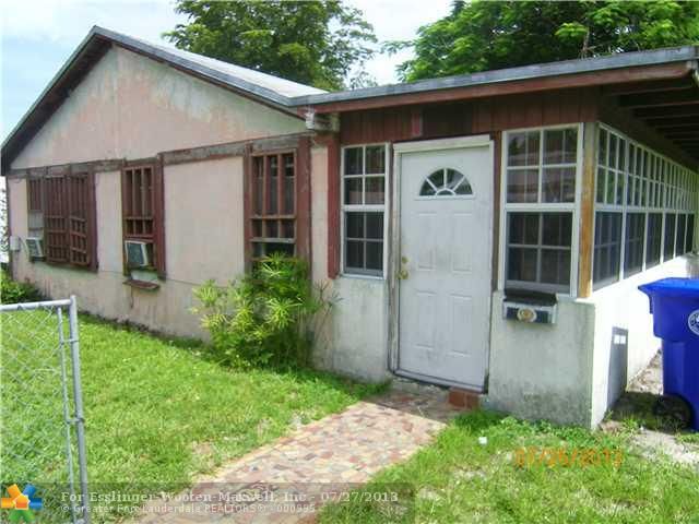 1096 NW 59TH ST, Miami, FL 33127