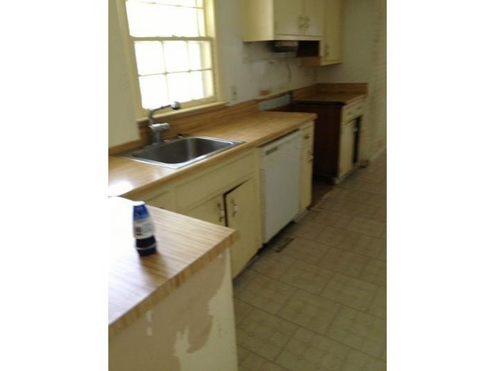 1597 S Indian Creek Drive, Stone Mountain, GA 30083