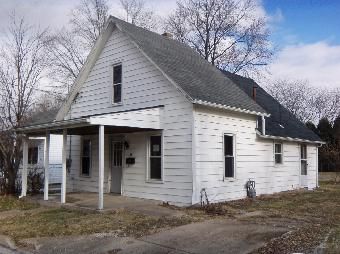 21 N Church St, Jamestown, OH 45335