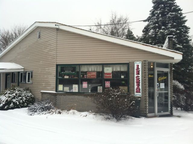 1205 N. Main Street, Three Rivers, MI 49093