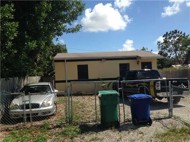668 NW 116 TE, Miami, FL 33168