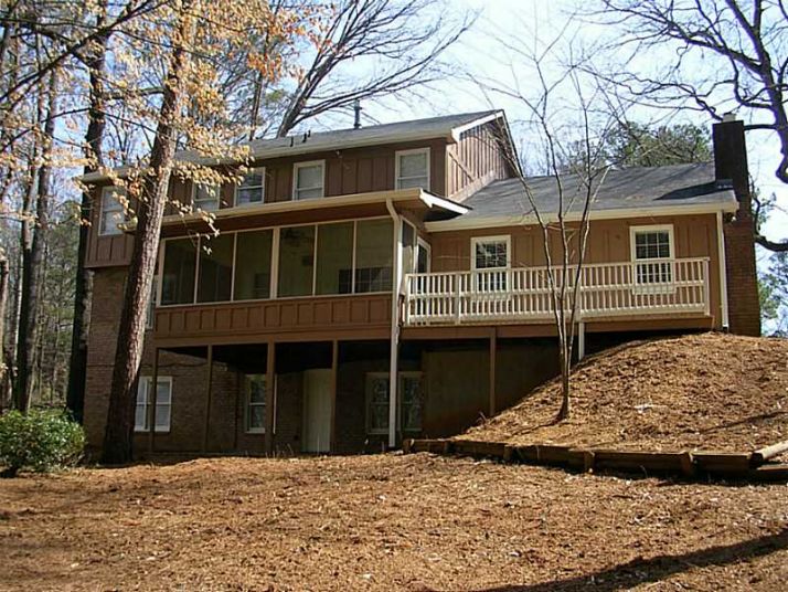 55 Martin Point Court, Roswell, GA 30076