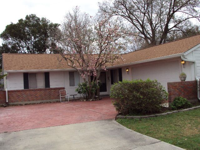 737 Morningside Dr, Gretna, LA 70056
