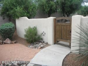 560 W Golf Haven, Green Valley, AZ 85614