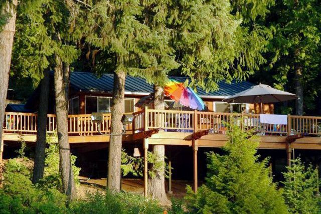 17 Beauty Bay Shore, Spirit Lake, ID 83869
