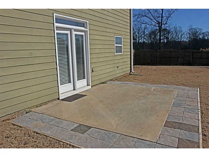 422 Pine Log Court, Canton, GA 30115