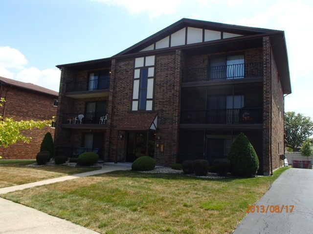 7931 Paxton Ave Apt 3b, Tinley Park, IL 60477
