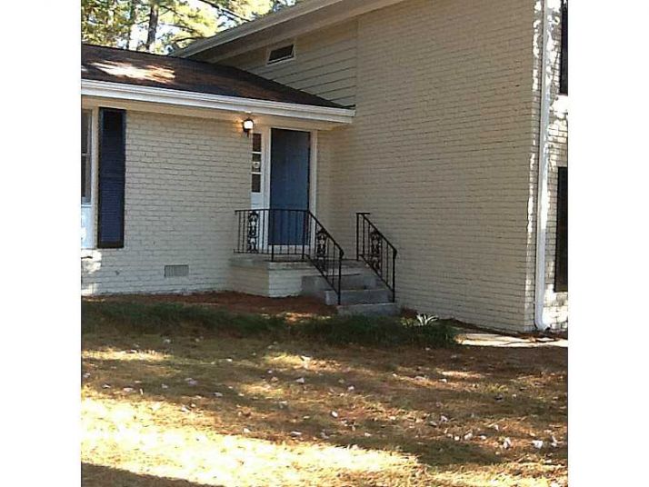 973 Belle Glade Drive, Stone Mountain, GA 30083