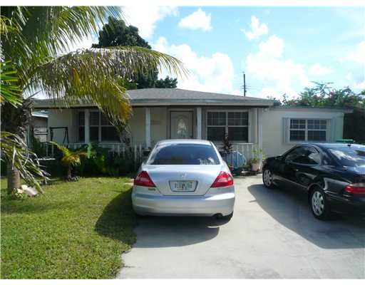 6238 SW 24TH ST, Hollywood, FL 33023