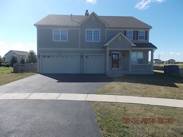 1029 Pauline Pl, Plano, IL 60545