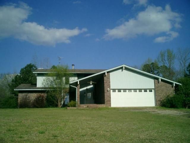 11076 County Rd 53, Fayette, AL 35555