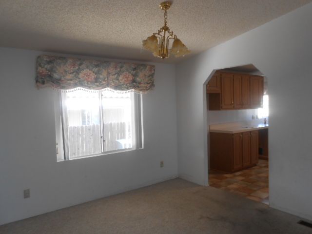 8812 Eastwind Circle, Bakersfield, CA 93306
