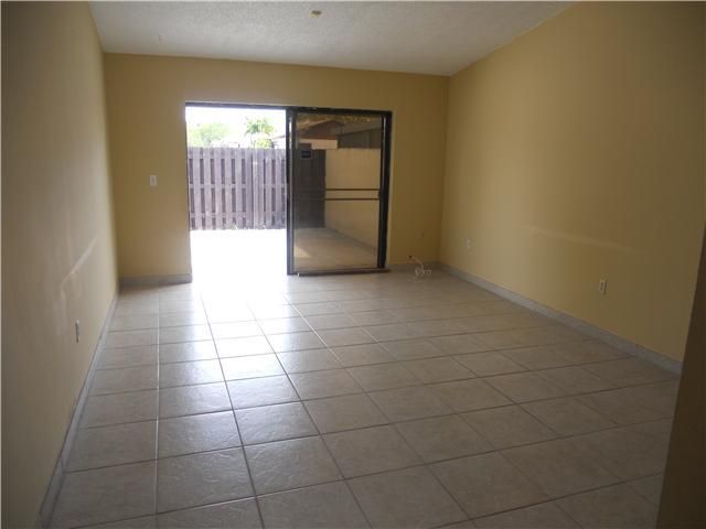 13990 SW 51 LN # 13990, Miami, FL 33175