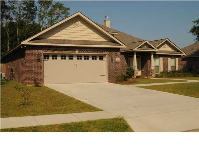 2068 Graceland Ct, Mobile, AL 36695