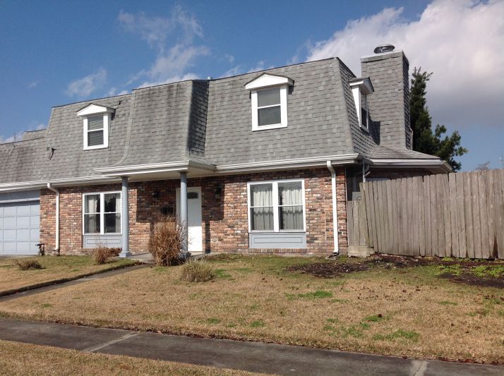 2121 Grape Pl, Gretna, LA 70056