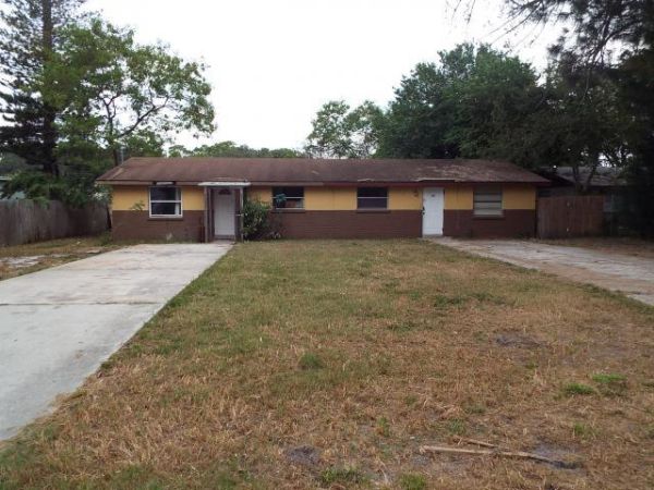 3027 46th Ave, Bradenton, FL 34207
