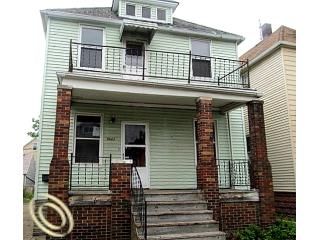 9443 Mcdougall St, Hamtramck, MI 48212