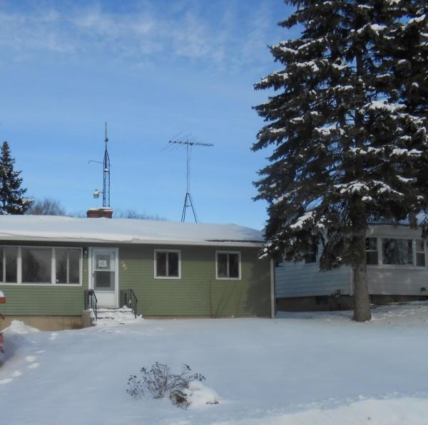 618 Glenview Ave, Aurora, IL 60505