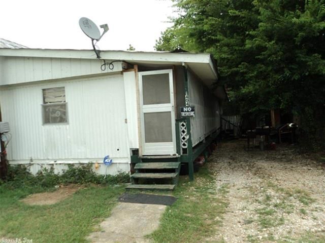 1404 N 10th St, Arkadelphia, AR 71923