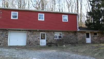 381 Hopewell Rd, Elverson, PA 19520