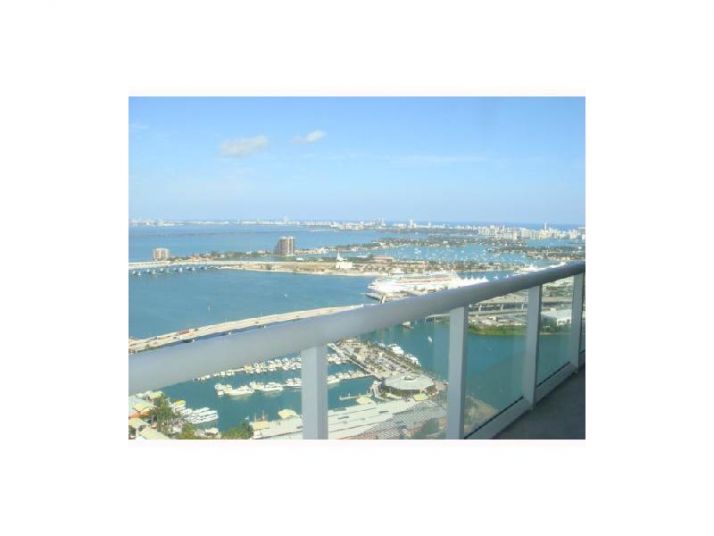 50 BISCAYNE BL # 3901, Miami, FL 33132