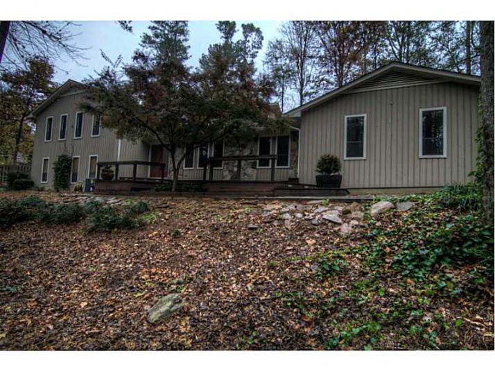 3820 Creekview Drive, Marietta, GA 30068