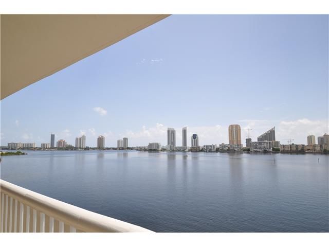 3000 ISLAND BL # 607, North Miami Beach, FL 33160