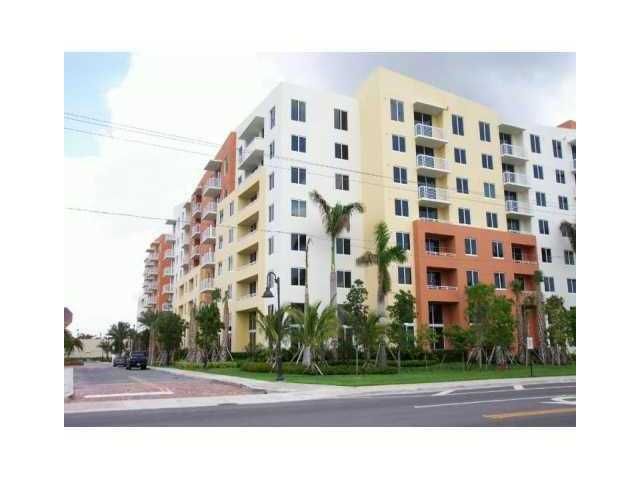 18800 NE 29 AV # 321, Miami, FL 33180