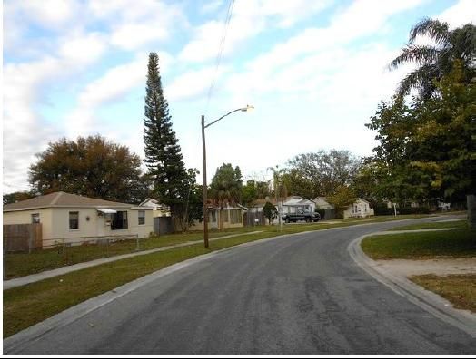 5511 Kelly Dr North, Saint Petersburg, FL 33703