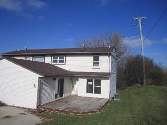3806 Sutherland Dr, Waukegan, IL 60085